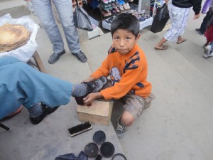 Bolivian shoeshiner